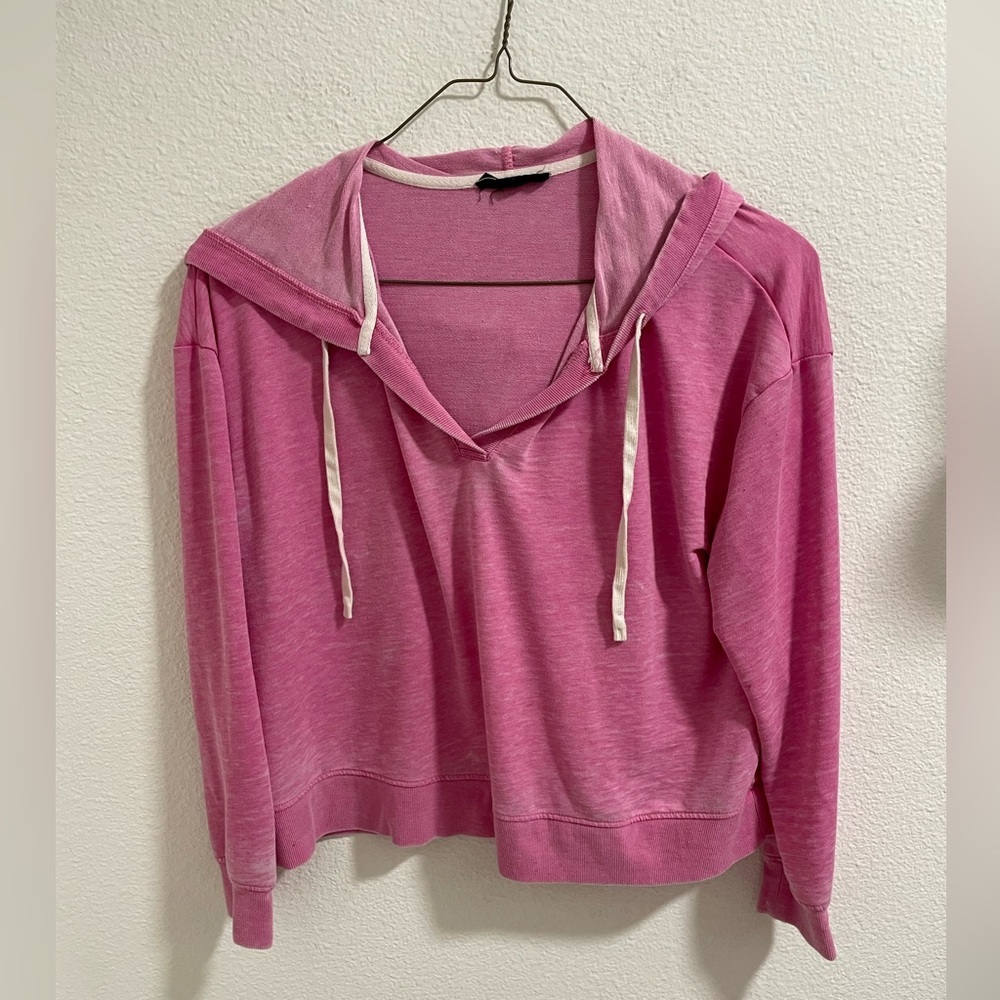 Jane & Delancey Chic Pink Women's Cropped Hoodie